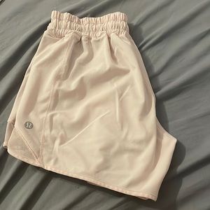 lululemon hotty hots size 6